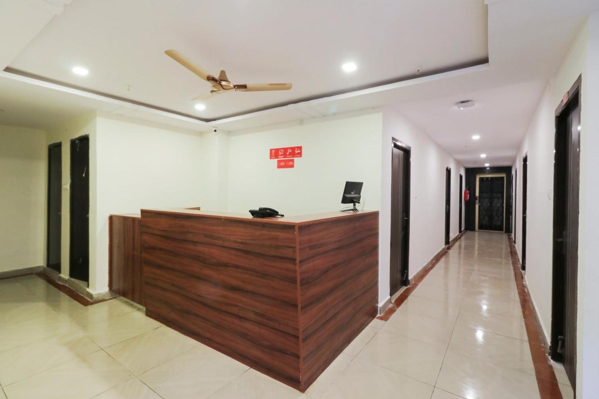Hotel O Akshaya Elite Vijayawāda Buitenkant foto