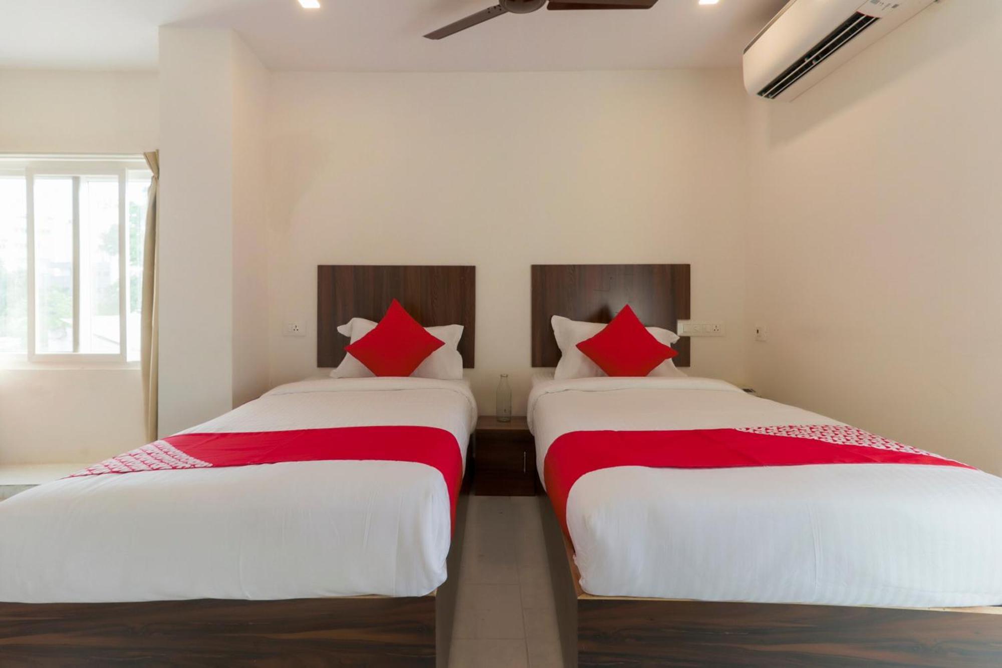 Hotel O Akshaya Elite Vijayawāda Buitenkant foto